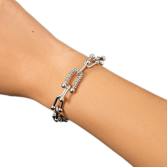 Parisian Link Bracelet with stylish and elegant design