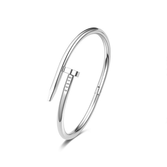 Iconic Hardware Bangle with chic and stylish design